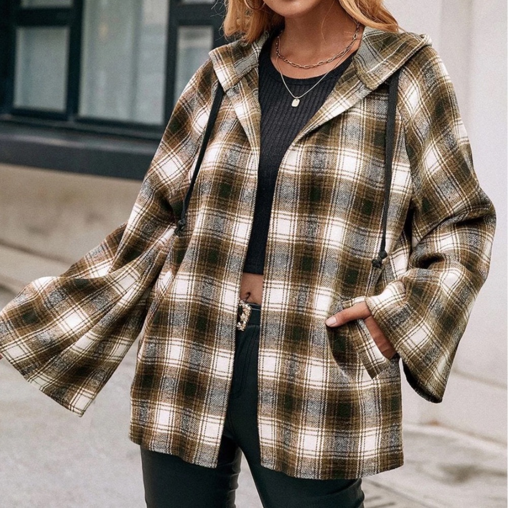 NWT Anna-Kaci Bell Sleeve Tartan Jacket, Small